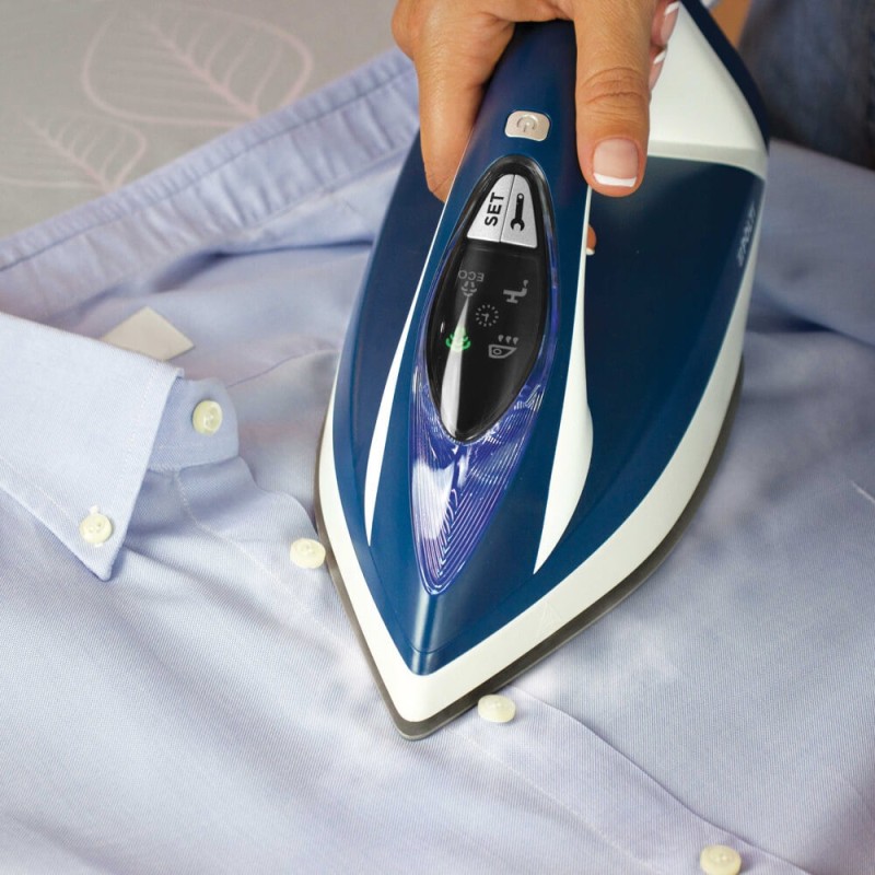 polti-vaporella-express-ve30-10-2200-w-1-6-l-suela-de-ceramica-azul-blanco-4.jpg