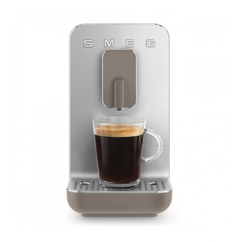 smeg-bcc01tpmeu-cafetera-electrica-totalmente-automatica-maquina-espresso-1-4-l-10.jpg
