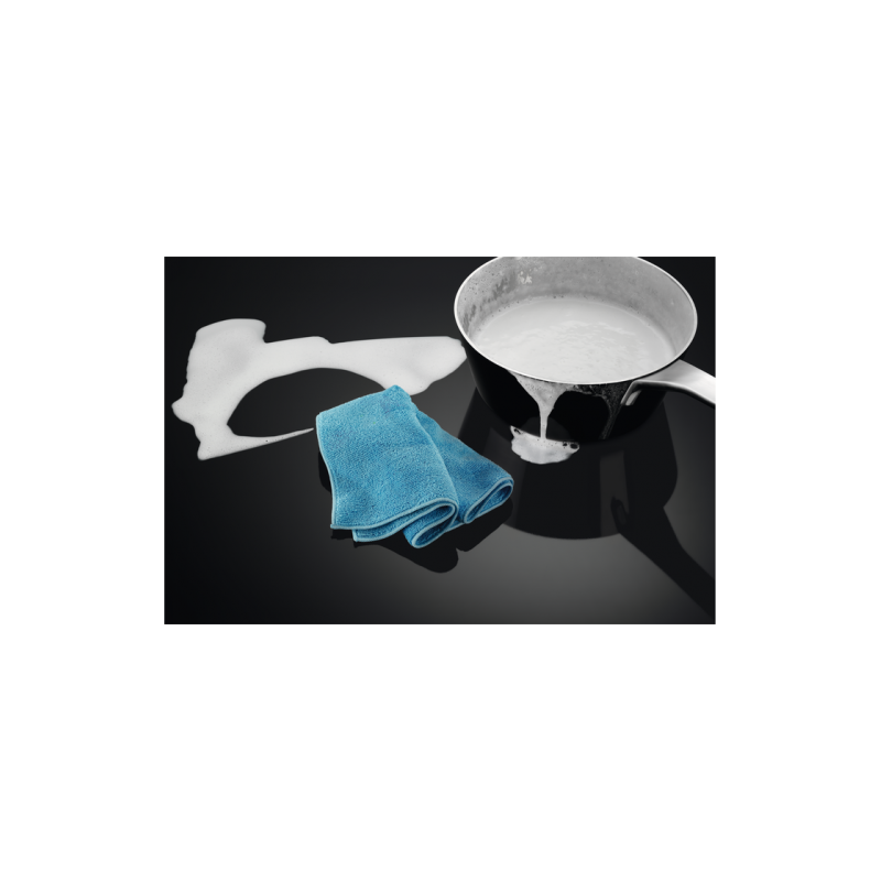 electrolux-liv63332-hobs-negro-integrado-con-placa-de-induccion-3-zona-s-4.jpg