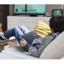 logitech-k400-plus-tv-teclado-hogar-rf-inalambrico-qwerty-espanol-negro-6.jpg